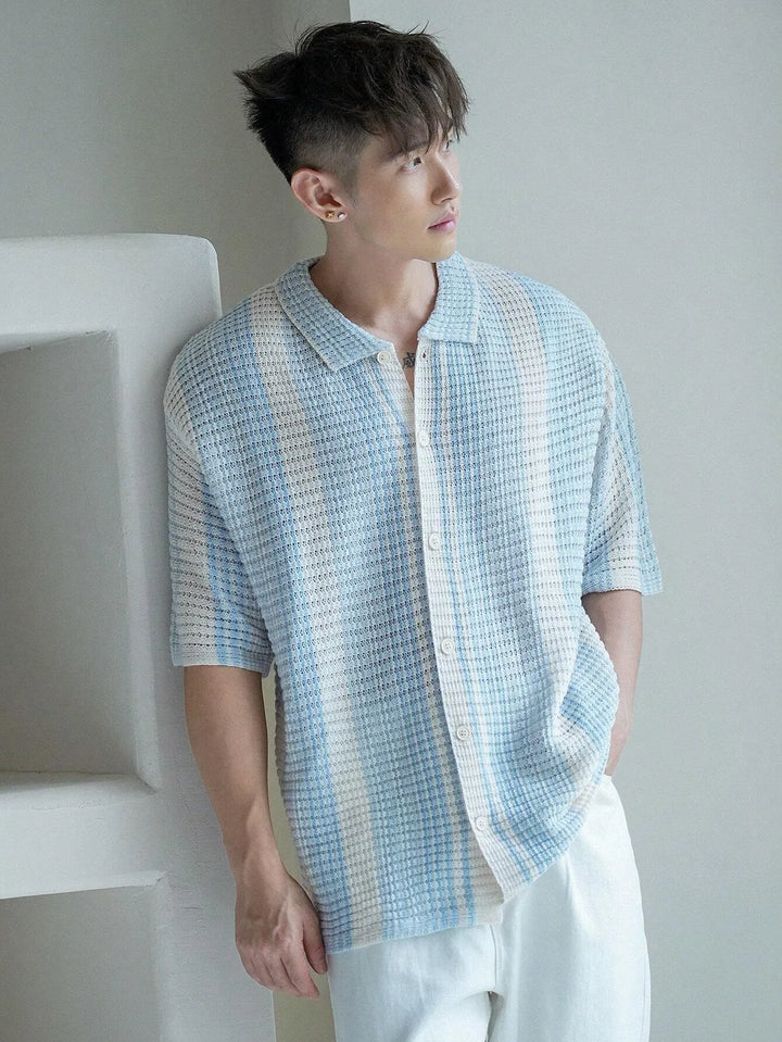 Men's Knitted Shirt with Short Sleeves and Buttons