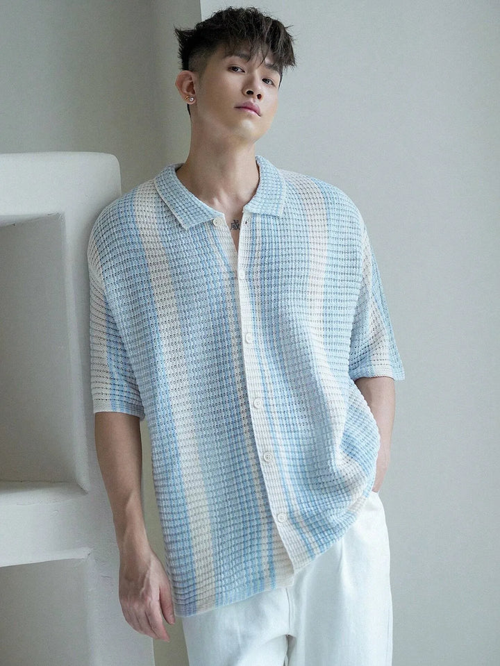Men's Knitted Shirt with Short Sleeves and Buttons