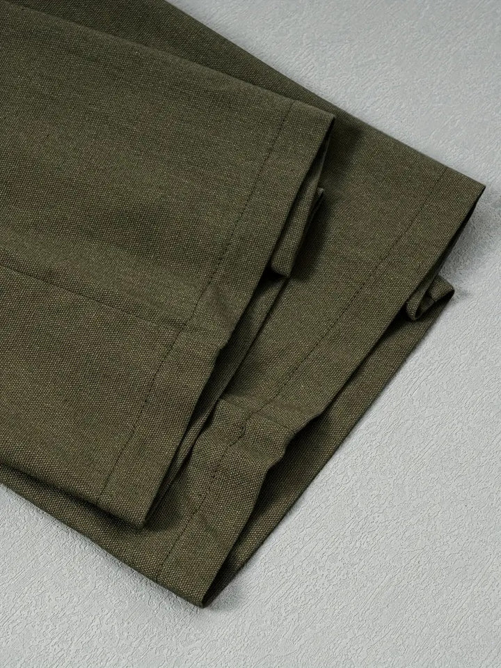 Men's Wide-Leg Pants With Pleated Detail