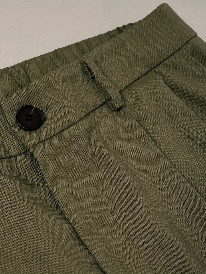 Men's Wide-Leg Pants With Pleated Detail