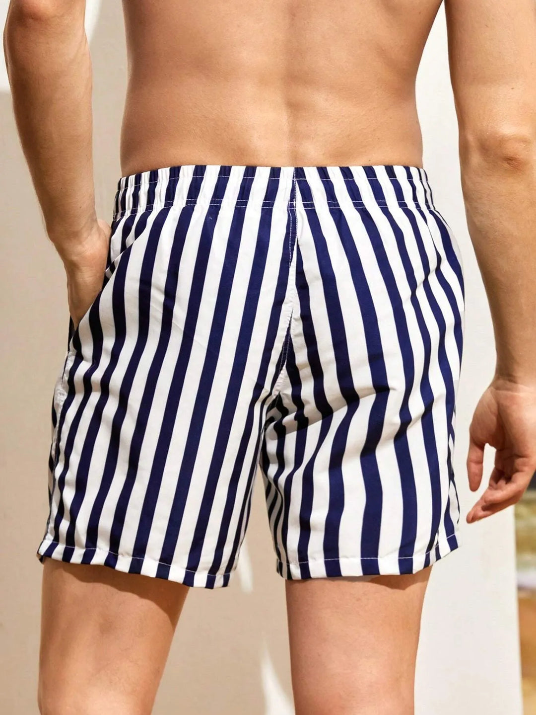 Men's Summer Short with Stripes and Drawstring
